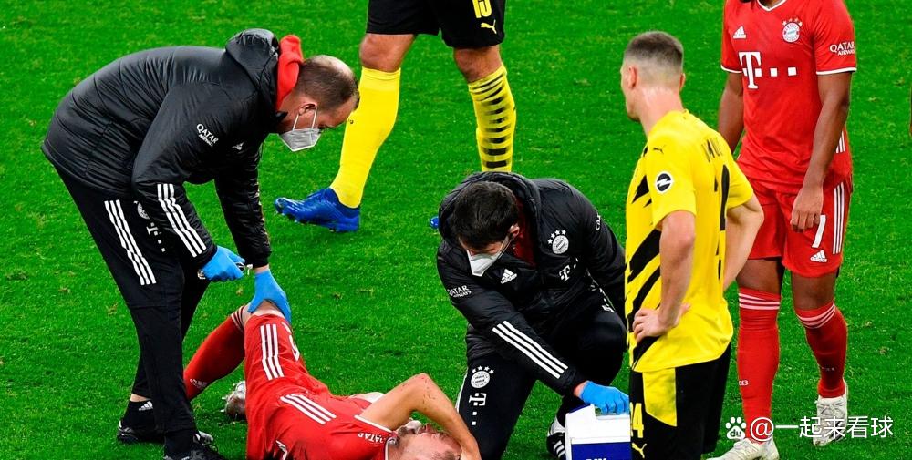 拜仁慕尼黑训练开放日,关键战防线松动引观众欢呼,欧篮联在即,团队化学反应显著的简单介绍 拜仁慕尼黑训练开放日,关键战防线松动引观众欢呼,欧篮联在即,团队化学反应显著的简单介绍