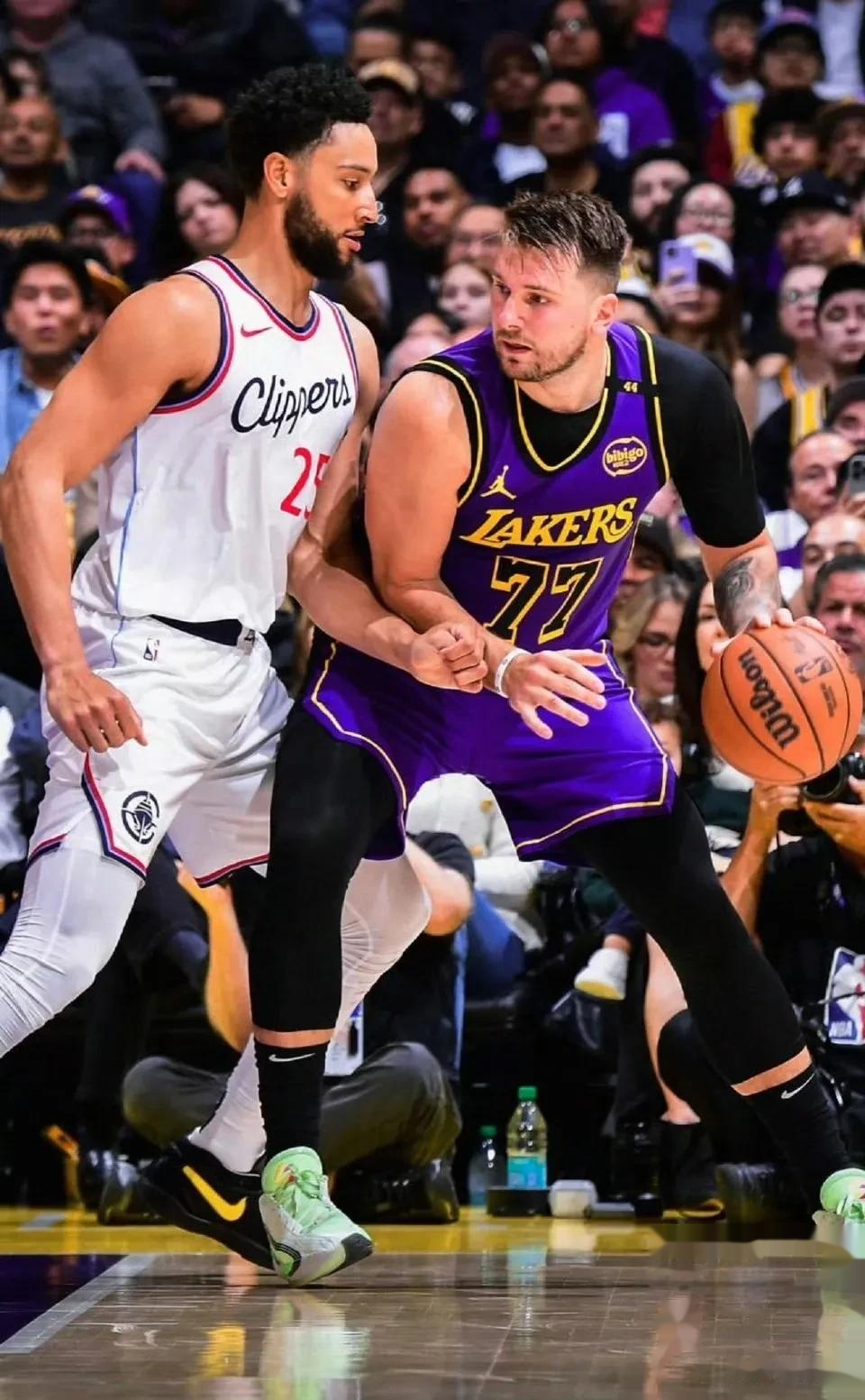 关于东契奇巅峰对决,塔图姆与90激战掘金分钟,精彩发挥胜负难料!的信息 关于东契奇巅峰对决,塔图姆与90激战掘金分钟,精彩发挥胜负难料!的信息